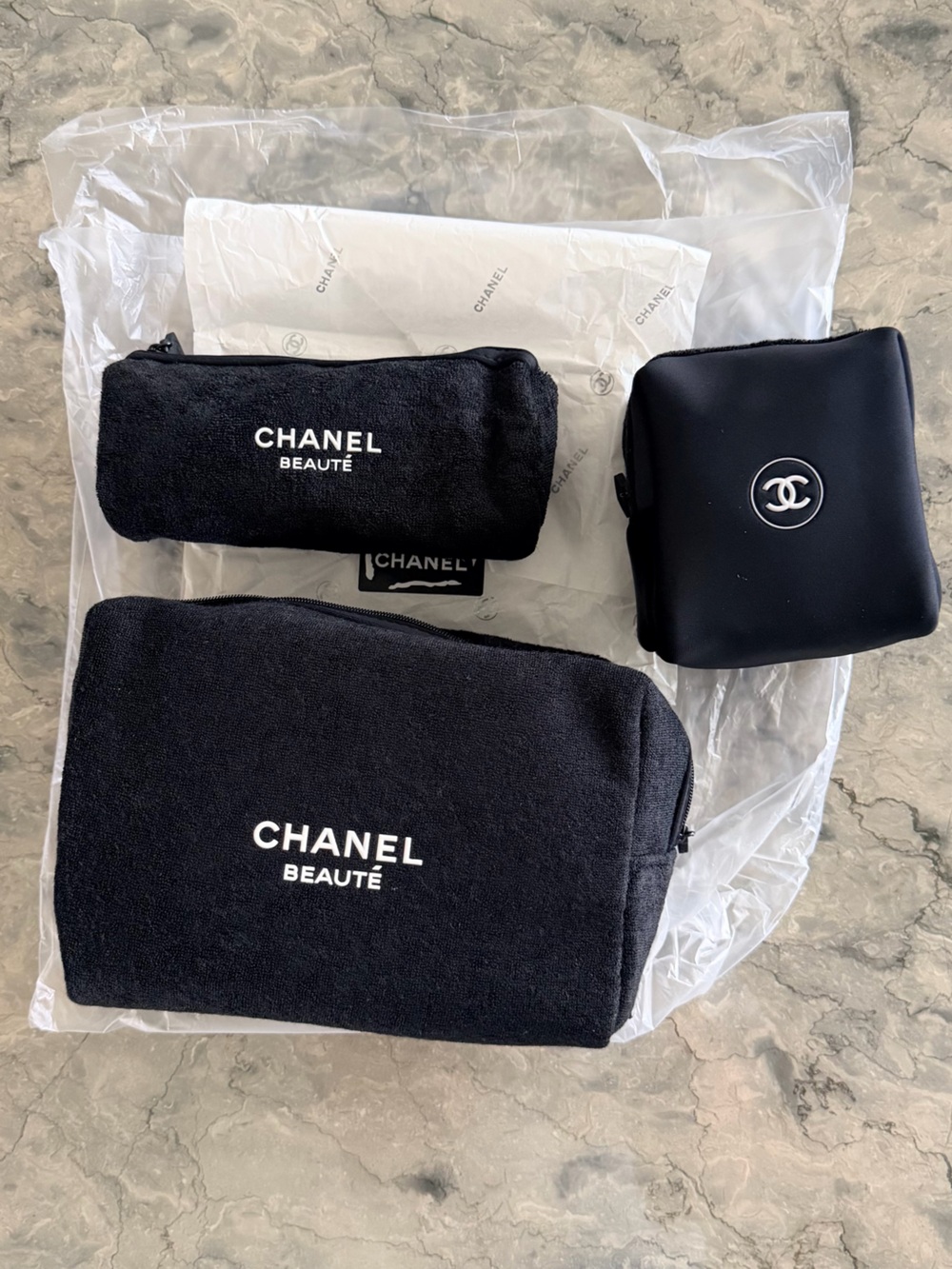 CHANEL Beauté Mother Day VIP Gift Set 3 Black Pouch